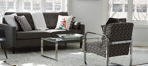 table-house-chair-floor-interior-home-1215394-pxhere.com.jpg